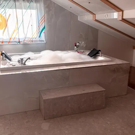 Glancen Jacuzzi & Sauna Hiseti